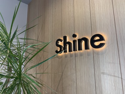 株式会社Shine